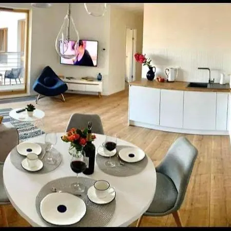 アパート Apartament W Sercu Gdyni